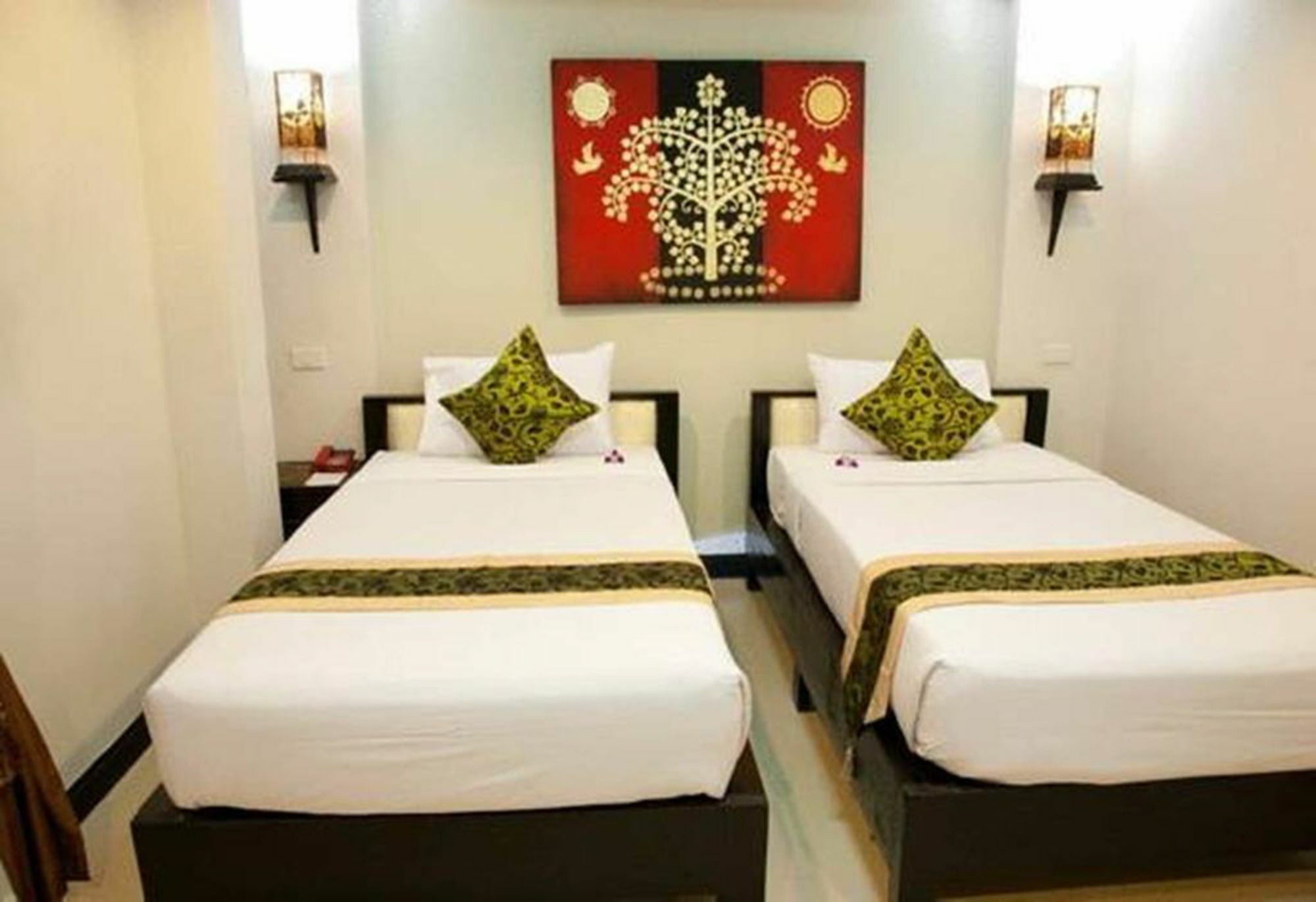 Hotel Spring@Tapae Chiang Mai Exterior foto